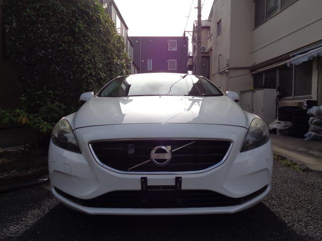 Ｖ４０ Ｔ４　ＳＥ　禁煙フル黒革ポールスター書換・６速デュアルＡＴティップ・ＬＥＤ＆ＨＩＤ・ＴＶナビＢカメラＥＴＣ・本革ステアスイッチ・ＢＬＩＳ追従クルーズ＆追突軽減・死角警告＆レーンキープ・１７大径ＡＷマフラー取説記録（50枚目）