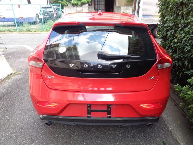 Ｖ４０ Ｔ４　ＳＥ　１オナ禁煙Ｈ白革メモリ／パワー／ヒータ・スマート鍵・ＬＥＤ＆ＨＩＤ・ＩＣＴＢ６速ＡＴティップ・ＴＶナビＢカメＥＴＣ・革巻ステア・ＢＬＩＳ追従クルーズ＆追突軽減・死角警告＆レーンキープ大径アルミ取説記録（52枚目）