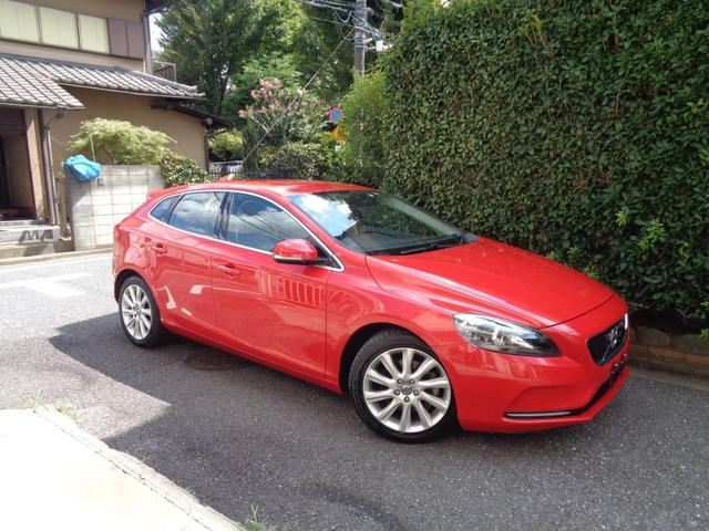 Ｖ４０ Ｔ４　ＳＥ　１オナ禁煙Ｈ白革メモリ／パワー／ヒータ・スマート鍵・ＬＥＤ＆ＨＩＤ・ＩＣＴＢ６速ＡＴティップ・ＴＶナビＢカメＥＴＣ・革巻ステア・ＢＬＩＳ追従クルーズ＆追突軽減・死角警告＆レーンキープ大径アルミ取説記録（63枚目）