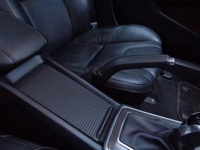 Ｖ４０ Ｔ４　ＳＥ　１オナ禁煙メモリ黒革／パワー／ヒータ席スマート鍵・グラス屋根ＬＥＤ＆ＨＩＤ・ＩＣＴＢ６速ＡＴティップ・ＴＶナビＢカメＥＴＣ・革ステア・ＢＬＩＳ追従クルーズ＆追突軽減・死角警告＆レーンキープＡＷ取説記録（37枚目）