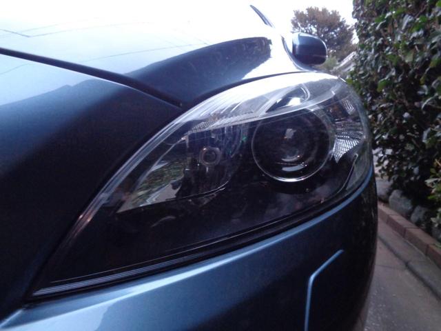 Ｖ４０ Ｔ４　ＳＥ　１オナ禁煙メモリ黒革／パワー／ヒータ席スマート鍵・グラス屋根ＬＥＤ＆ＨＩＤ・ＩＣＴＢ６速ＡＴティップ・ＴＶナビＢカメＥＴＣ・革ステア・ＢＬＩＳ追従クルーズ＆追突軽減・死角警告＆レーンキープＡＷ取説記録（49枚目）