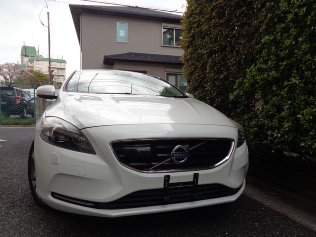 Ｖ４０ Ｔ４　ＳＥ　禁煙１オナ白フル本革席メモリ／パワー／ヒータ・革ステア・スマートキ・ＬＥＤ＆ＨＩＤ・ティップ付ＡＴ・ＴＶナビＥＴＣ・ＢＬＩＳ追従クルーズ＆追突軽減・死角警告＆レーンキープ・Ｄアラート・１７ＡＷ取説記録（68枚目）