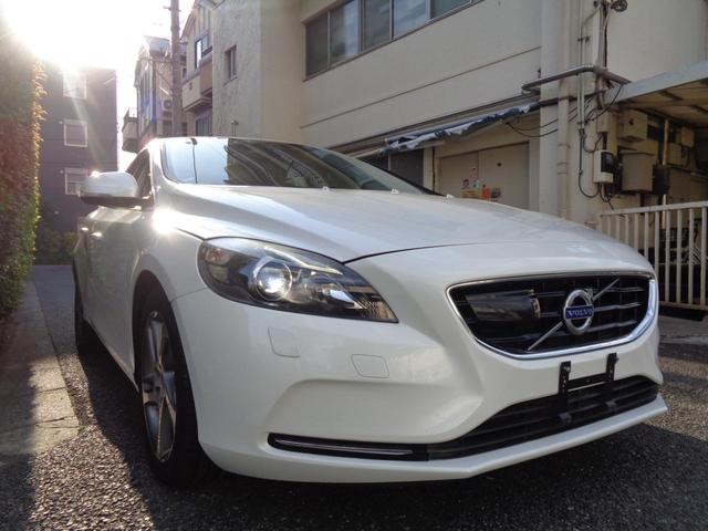 Ｖ４０ Ｔ４　ＳＥ　禁煙１オナ白フル本革席メモリ／パワー／ヒータ・革ステア・スマートキ・ＬＥＤ＆ＨＩＤ・ティップ付ＡＴ・ＴＶナビＥＴＣ・ＢＬＩＳ追従クルーズ＆追突軽減・死角警告＆レーンキープ・Ｄアラート・１７ＡＷ取説記録（75枚目）