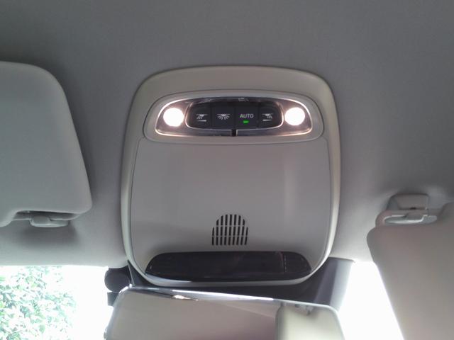 Ｖ４０ Ｔ４　ＳＥ　１オーナ禁煙白＆黒革パワー＆ヒータ・スマートキ・ＬＥＤ＆ＨＩＤ・６速ティップ付ＡＴ・ＴＶナビＢトゥース対応ＥＴＣ・黒革巻ステア・ＢＬＩＳ追従クルーズ＆追突軽減・死角警告＆レーンキープ１７アルミ取説記録（48枚目）