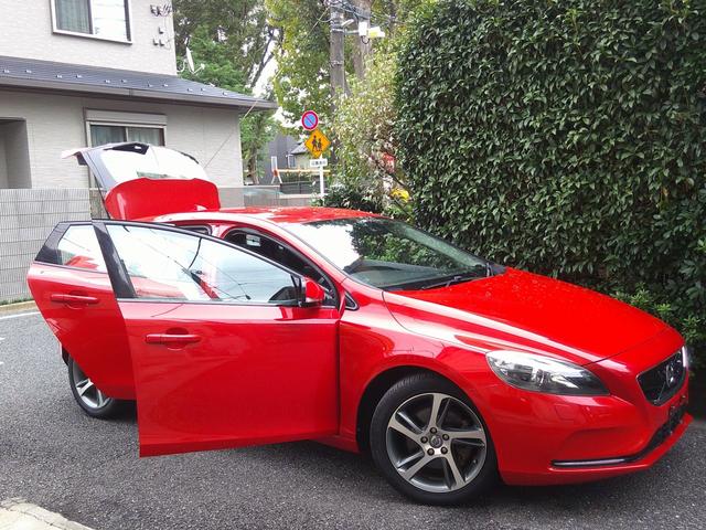 Ｖ４０ Ｔ４　ＳＥ　１オーナ禁煙白＆黒革パワー＆ヒータ・スマートキ・ＬＥＤ＆ＨＩＤ・６速ティップ付ＡＴ・ＴＶナビＢトゥース対応ＥＴＣ・黒革巻ステア・ＢＬＩＳ追従クルーズ＆追突軽減・死角警告＆レーンキープ１７アルミ取説記録（58枚目）