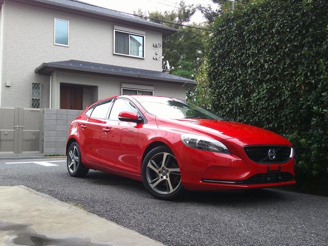 Ｖ４０ Ｔ４　ＳＥ　１オーナ禁煙白＆黒革パワー＆ヒータ・スマートキ・ＬＥＤ＆ＨＩＤ・６速ティップ付ＡＴ・ＴＶナビＢトゥース対応ＥＴＣ・黒革巻ステア・ＢＬＩＳ追従クルーズ＆追突軽減・死角警告＆レーンキープ１７アルミ取説記録（75枚目）