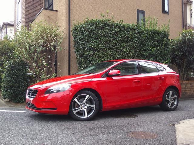 Ｖ４０ Ｔ４　ＳＥ　１オーナ禁煙白＆黒革パワー＆ヒータ・スマートキ・ＬＥＤ＆ＨＩＤ・６速ティップ付ＡＴ・ＴＶナビＢトゥース対応ＥＴＣ・黒革巻ステア・ＢＬＩＳ追従クルーズ＆追突軽減・死角警告＆レーンキープ１７アルミ取説記録（77枚目）