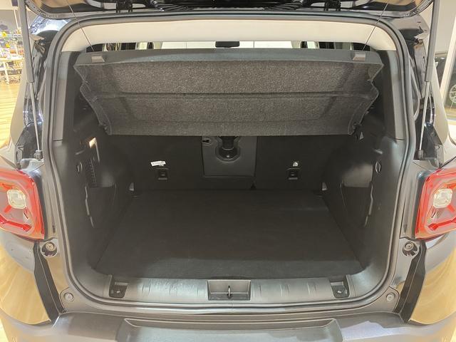 ジープ・レネゲード リミテッド 純正17インチアルミ 8.4インチナビ ETC2.0 バックカメラ 運転席パワーシート シートヒーター キャップレスヒューエル ブラインドスポットモニター LEDヘッドライト LEDテールランプ(33枚目)