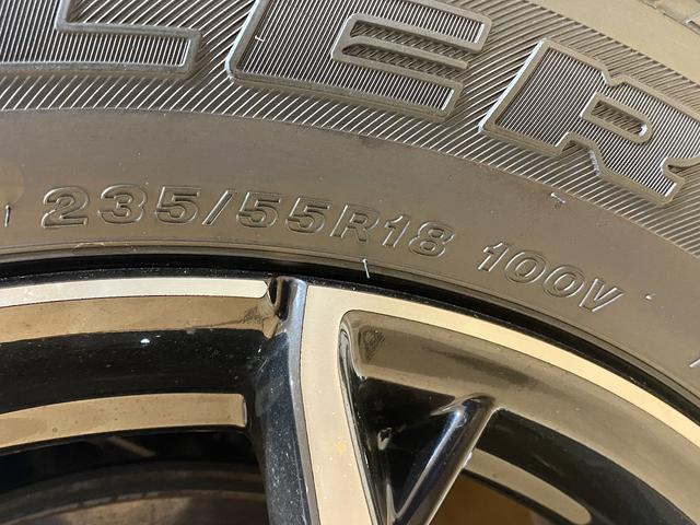 ジープ・コマンダー ロンジチュード 3列7人乗車 チップアップシート 純正18インチアルミ 10.1インチナビ ETC2.0 アダプティブクルーズコントロール バックカメラ パワーバックドア(18枚目)