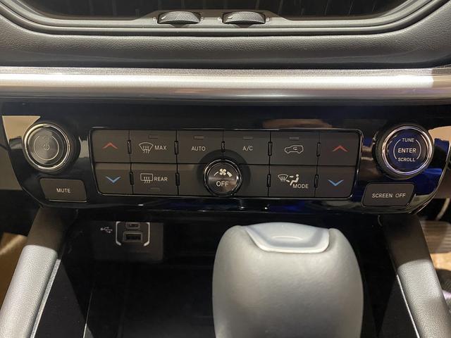 ジープ・コマンダー ロンジチュード 3列7人乗車 チップアップシート 純正18インチアルミ 10.1インチナビ ETC2.0 アダプティブクルーズコントロール バックカメラ パワーバックドア(47枚目)