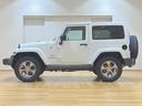ジープ・ラングラー サハラ　４ＷＤ　２ドア４名乗車　社外ナビ　バックカメラ　左サイドカメラ　純正１８インチアルミ　クルーズコントロール　ＥＴＣ　前後ドライブレコーダー（5枚目）