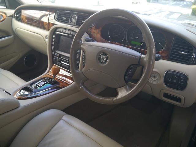 XJ6 3.0(13枚目)