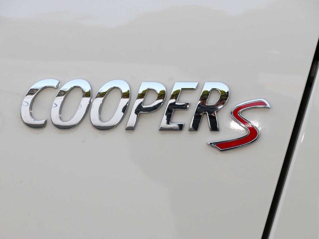 MINI クーパーS コンバーチブル(2枚目)