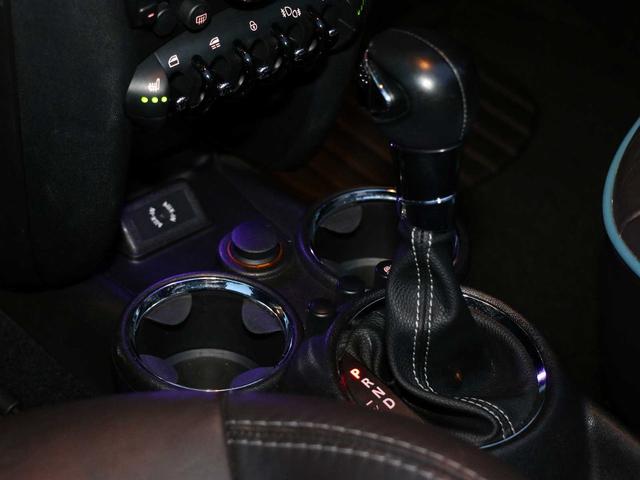 ＭＩＮＩ クーパー　コンバーチブル　ハイゲート　後期モデル　特別仕様車ハイゲート　ブラウン本革シート　シートヒーター　電動オープン（41枚目）