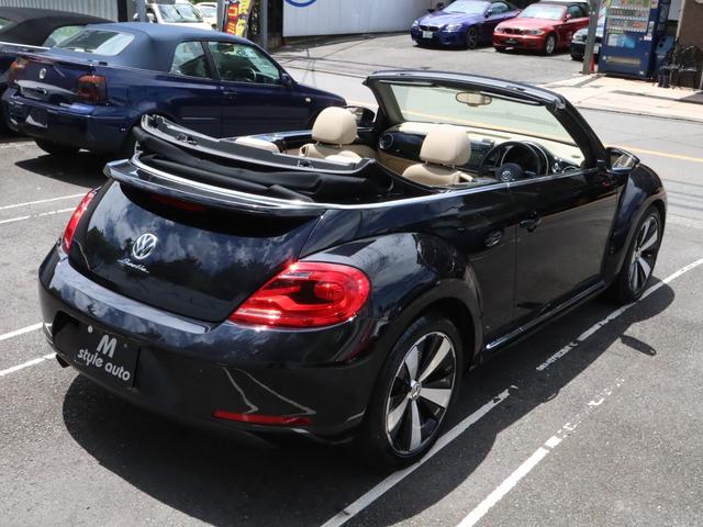 VOLKSWAGEN THE BEETLE CABRIOLET BASE GRADE