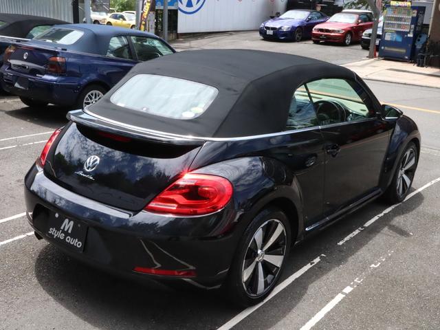 VOLKSWAGEN THE BEETLE CABRIOLET BASE GRADE