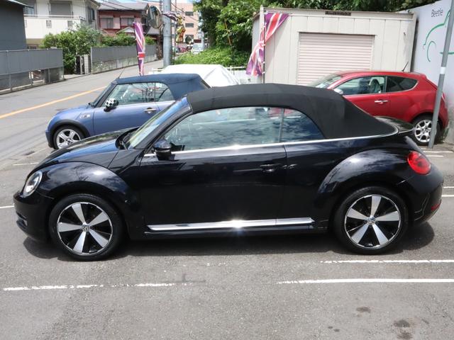 VOLKSWAGEN THE BEETLE CABRIOLET BASE GRADE