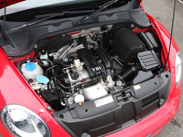 ザ・ビートル・カブリオレ ベースグレード　黒本革シート／シートヒーター／電動オープン走行時５０ｋｍ迄開閉可／オートクルーズコントロール／ナビ／フルＴＶ／バックカメラ／ＤＶＤビデオ／携帯・音楽ブルートゥース／音楽サーバー／純正アルミ／禁煙車（2枚目）