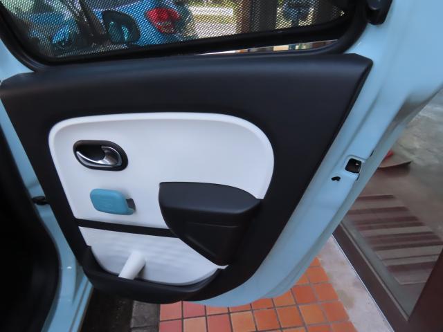 トゥインゴ インテンス　純正ナビ　Ｒカメラ　ＬＥＤライト　ワンオーナー　クルーズコントロール　障害物センサー　横滑り防止装置　盗難防止装置　過給器設定モデル　ドライブレコーダー　ＥＴＣ　キーレス（36枚目）