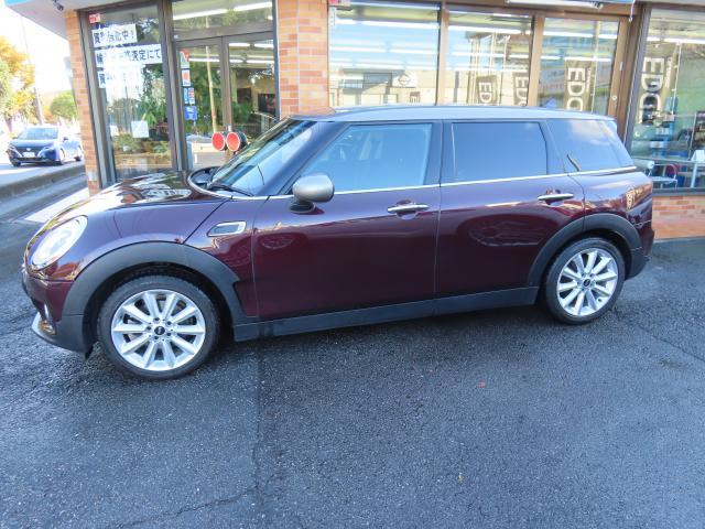 ＭＩＮＩ クーパー　クラブマン　コンフォートアクセス　ペッパーパッケージ純正ナビ　Ｒカメラ　ＬＥＤライト　禁煙車　ドライブレコーダー　クルーズコントロール　障害物センサー　フロントフォグランプ（4枚目）