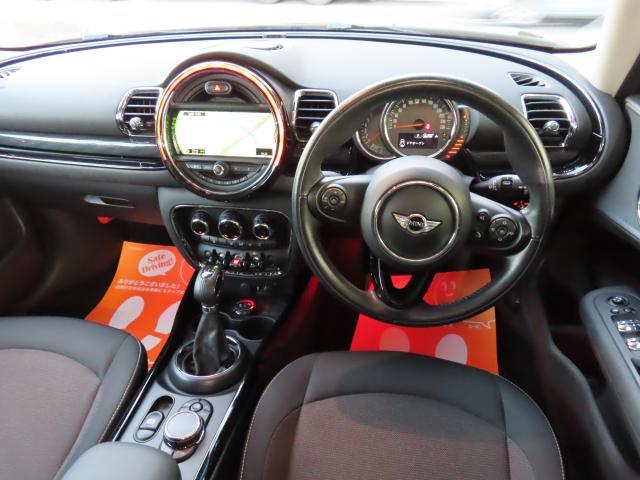ＭＩＮＩ クーパー　クラブマン　コンフォートアクセス　ペッパーパッケージ純正ナビ　Ｒカメラ　ＬＥＤライト　禁煙車　ドライブレコーダー　クルーズコントロール　障害物センサー　フロントフォグランプ（9枚目）
