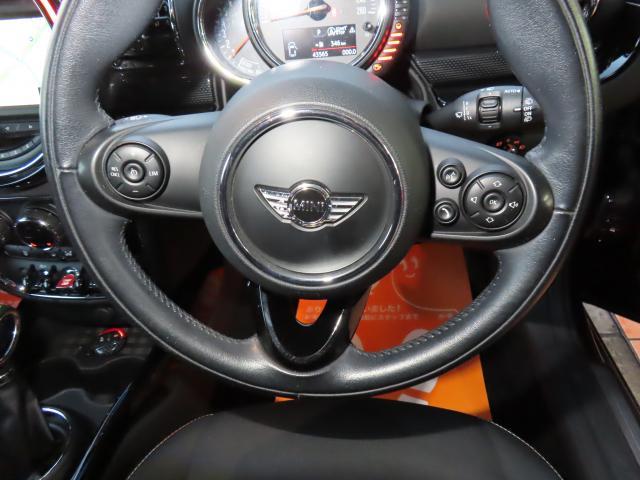 ＭＩＮＩ クーパー　クラブマン　コンフォートアクセス　ペッパーパッケージ純正ナビ　Ｒカメラ　ＬＥＤライト　禁煙車　ドライブレコーダー　クルーズコントロール　障害物センサー　フロントフォグランプ（42枚目）