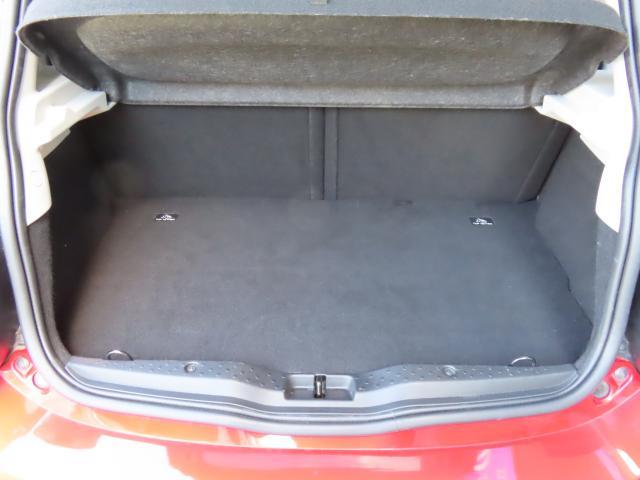 スマートフォーフォー プライム　ツイナミック　Ｐａｎａｓｏｎｉｃストラーダ埋込ナビ　リアカメラ　前後ドライブレコーダー　黒革シート　禁煙車　ツインガラスルーフ　クルーズコントロール　障害物センサー　盗難防止装置　ＥＴＣ（13枚目）