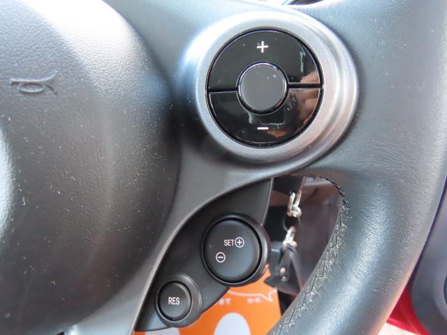 スマートフォーフォー プライム　ツイナミック　Ｐａｎａｓｏｎｉｃストラーダ埋込ナビ　リアカメラ　前後ドライブレコーダー　黒革シート　禁煙車　ツインガラスルーフ　クルーズコントロール　障害物センサー　盗難防止装置　ＥＴＣ（49枚目）