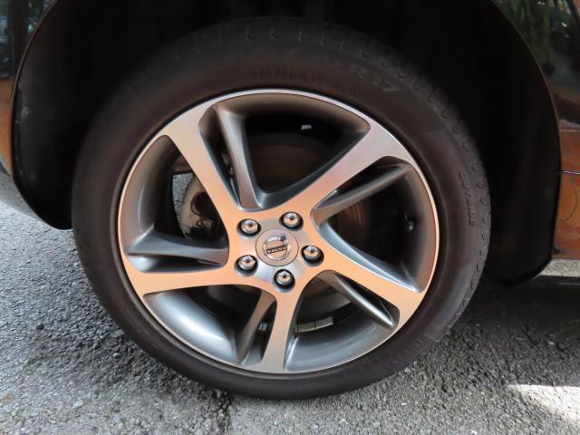 Ｖ４０ Ｔ３　モメンタム　ＨＤＤナビ　Ｒカメラ　ＬＥＤライト　純ナビ　リアカメラ　禁煙　ワンオーナー　車載書類完備　ステアリングパドルシフト　クルーズコントロール　レーンキープアシスト　衝突被害軽減ブレーキ　ＥＴＣ（21枚目）