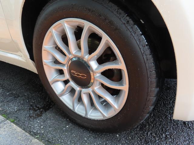 ５００ スカッコ　２００台限定　Ｇルーフ　ｂｅａｔｓプレミアムサウンド　禁煙車　障害物センサー　横滑り防止装置　盗難防止装置　ドライブレコーダー　ＥＴＣ　キーレス（21枚目）