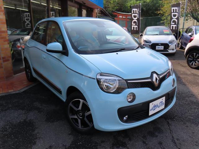 トゥインゴ インテンス　純正埋込ナビ　リアカメラ　禁煙ワンオーナー　ドライブレコーダー　クルーズコントロール　障害物センサー　盗難防止装置　過給器設定モデル（2枚目）