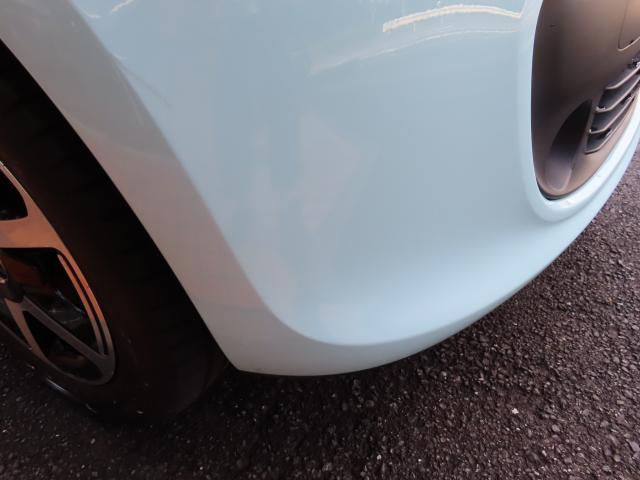 トゥインゴ インテンス　純正埋込ナビ　リアカメラ　禁煙ワンオーナー　ドライブレコーダー　クルーズコントロール　障害物センサー　盗難防止装置　過給器設定モデル（29枚目）