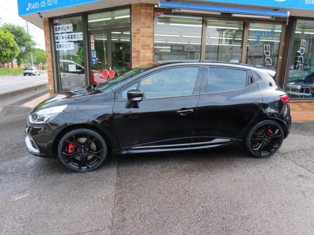 ルーテシア ルノースポール　シャシーカップ　ＳＤナビ　フルセグ　Ｒカメラ　ＨＩＤ　禁煙車　クルーズコントロール　横滑り防止装置　盗難防止装置　過給器設定モデル　ＥＴＣ　キーレス（4枚目）