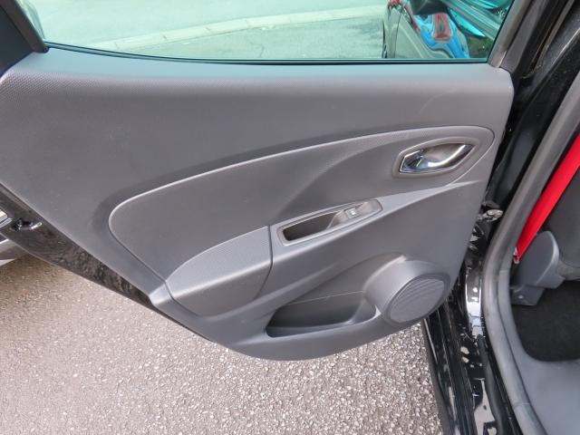 ルーテシア ルノースポール　シャシーカップ　ＳＤナビ　フルセグ　Ｒカメラ　ＨＩＤ　禁煙車　クルーズコントロール　横滑り防止装置　盗難防止装置　過給器設定モデル　ＥＴＣ　キーレス（43枚目）