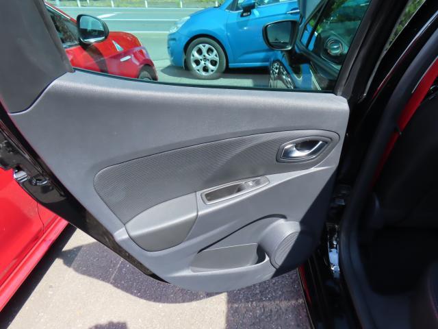 ルーテシア ルノースポール　トロフィー　ＳＤナビ　リアカメラ　ドライブレコーダー　クルーズコントロール　アイドリングストップ　盗難防止装置　過給器設定モデル　ＬＥＤヘッドライト（38枚目）