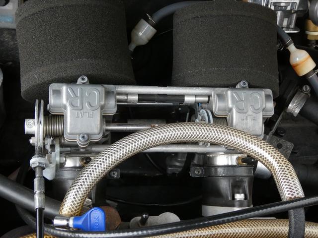 ＭＩＮＩ クーパー１．３　前後バンパーレス仕様・ＦＣＲキャブ・ＬＣＢ・ハイリフトロッカアーム・ＲＣ４０センターマフラー・センターメーター・モトリタ・ＷＡＫＯ製ＣＤＩ・コイルサス・４ポッドキャリパー・前後ネガキャンキット・ＥＴＣ（32枚目）