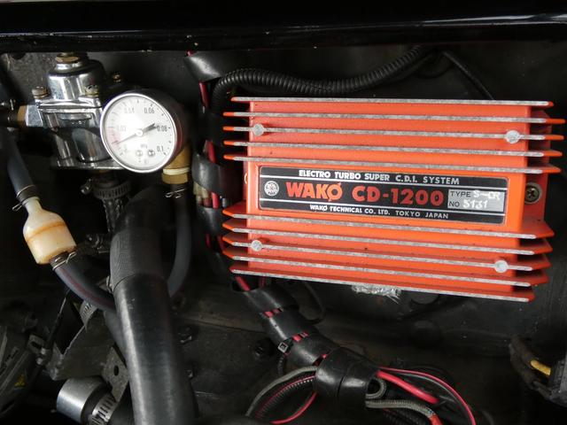 ＭＩＮＩ クーパー１．３　前後バンパーレス仕様・ＦＣＲキャブ・ＬＣＢ・ハイリフトロッカアーム・ＲＣ４０センターマフラー・センターメーター・モトリタ・ＷＡＫＯ製ＣＤＩ・コイルサス・４ポッドキャリパー・前後ネガキャンキット・ＥＴＣ（35枚目）
