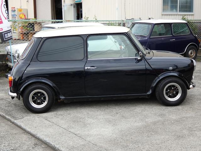 ＭＩＮＩ メイフェア１．３ｉ　Ｍｋ－１仕様・全塗装済・スミスセンターメーター・ワタナベ１０インチアルミ・４ポッドブレーキキャリパー・前後ネガキャンキット・ＳＰＡＸショック・コイルサス・ＲＣ４０マフラー・ＬＣＢ・３コアラジエター（6枚目）