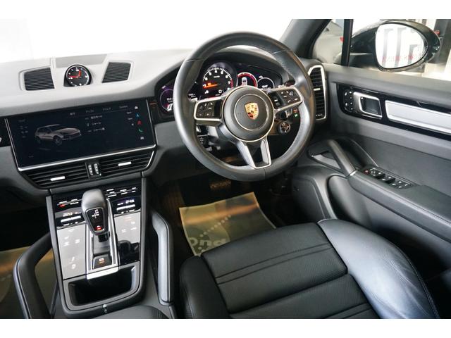 カイエン プラチナエディション　スポーツクロノＰＫＧ　２１インチＲＳスパイダーアルミホイール　ＢＯＳＥサウンド　ソフトクローズドア　前後ドラレコ（7枚目）