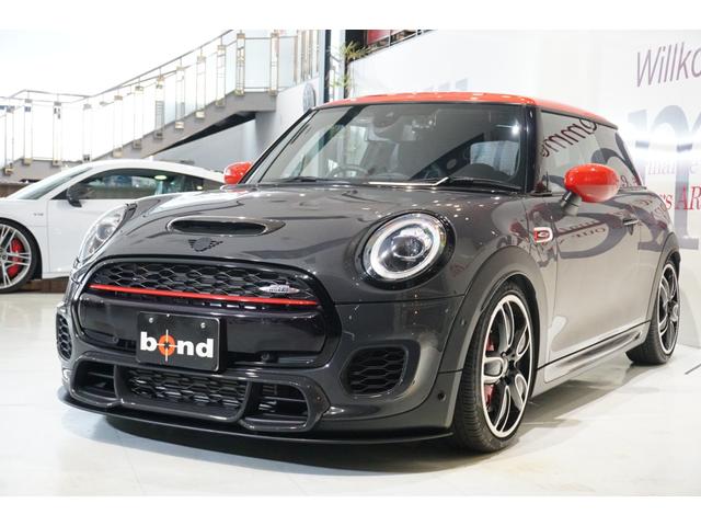 ＭＩＮＩ ジョンクーパーワークス　ＲＥＭＵＳマフラー／ＢＩＬＳＴＥＩＮ車高調／ＥＶＥＮＴＵＲＩカーボンエアインテーク／ＡＣｓｃｈｎｉｔｚｅｒリップスポイラー（3枚目）