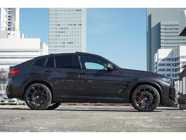 Ｘ４ Ｍ コンペティション　ワンオーナー　カーボンパッケージ　セレクトパッケージ　前後ドラレコ　ｈａｒｍａｎ／ｋａｒｄｏｎサウンド　前後シートヒーター　パノラマサンルーフ　ステアリングヒーター（9枚目）