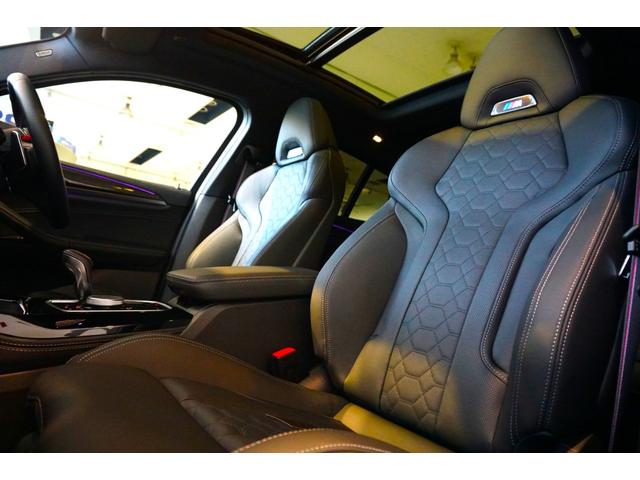 Ｘ４ Ｍ コンペティション　ワンオーナー　カーボンパッケージ　セレクトパッケージ　前後ドラレコ　ｈａｒｍａｎ／ｋａｒｄｏｎサウンド　前後シートヒーター　パノラマサンルーフ　ステアリングヒーター（20枚目）