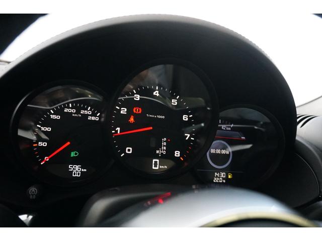 ７１８ボクスター ７１８ボクスタースタイルエディション　ＳｐｏｒｔＤｅｓｉｇｎパッケージ　２０インチ７１８Ｓｐｙｄｅｒホイール　シートベンチレーション　スポーツクロノ　ＬＥＤヘッドライト　ＢＯＳＥサウンドシステム（14枚目）