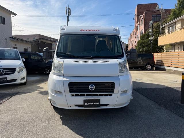 デュカト L2H2 デュカット3000のデスフレ社、上位ブランドのグローバス(2枚目)