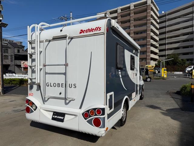 デュカト L2H2 デュカット3000のデスフレ社、上位ブランドのグローバス(9枚目)