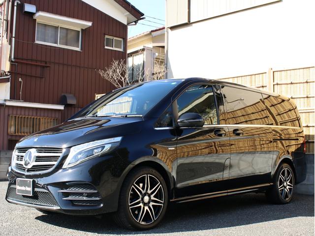 V220d スポーツ ロング レーダーセーフティ 360°カメラ 禁煙 HDDナビ 地デジ シートヒーター パノラミックスライディングルーフ 両側パワースライドドア パワーバックドア AMG19インチアルミホイール(8枚目)