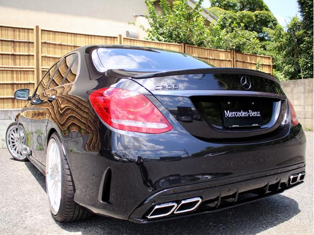C200アバンギャルド AMGライン 右H C63スタイル キーレスゴー レーダーセーフティ 禁煙 黒アルティコレザーシート HDDナビ 地デジ バックカメラ FOCALスピーカー カールソン20インチアルミ 社外マフラー ローダウン(16枚目)