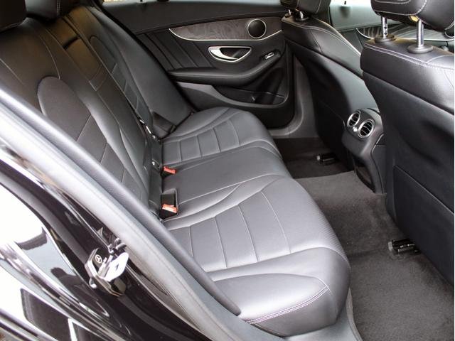 C200アバンギャルド AMGライン 右H C63スタイル キーレスゴー レーダーセーフティ 禁煙 黒アルティコレザーシート HDDナビ 地デジ バックカメラ FOCALスピーカー カールソン20インチアルミ 社外マフラー ローダウン(41枚目)