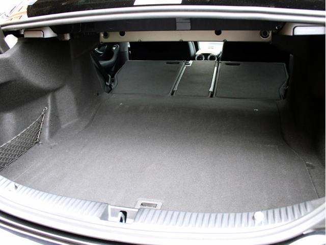 C200アバンギャルド AMGライン 右H C63スタイル キーレスゴー レーダーセーフティ 禁煙 黒アルティコレザーシート HDDナビ 地デジ バックカメラ FOCALスピーカー カールソン20インチアルミ 社外マフラー ローダウン(45枚目)