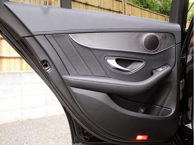 C200アバンギャルド AMGライン 右H C63スタイル キーレスゴー レーダーセーフティ 禁煙 黒アルティコレザーシート HDDナビ 地デジ バックカメラ FOCALスピーカー カールソン20インチアルミ 社外マフラー ローダウン(48枚目)